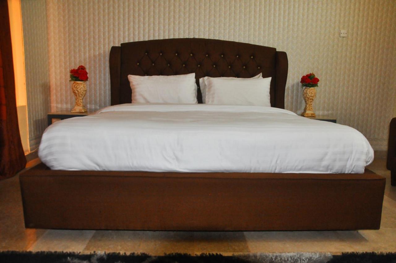 فندق اسلام ابادفي  Blue Moon Residency المظهر الخارجي الصورة